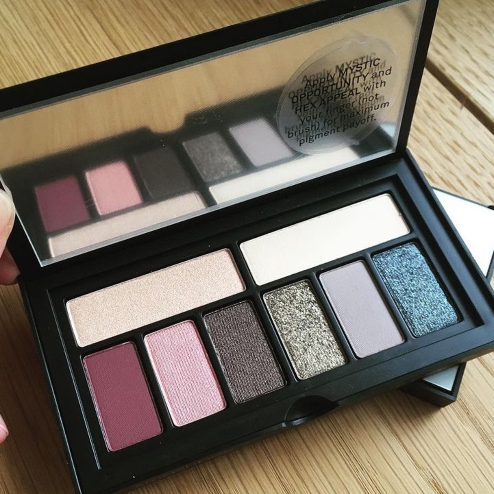 Smashbox Crystallized Cover Shot EyeShadow Palette BNIB - Picture 2 of 16